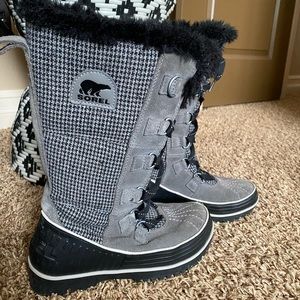 Tall Women’s Sorel Snow Boot